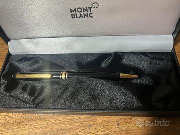 PENNA  MONTBLANC MEISTERSTUCK BLACK/GOLD , CON AST