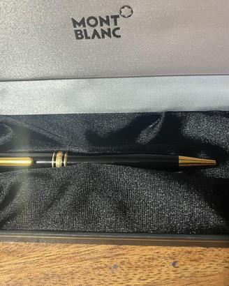 PENNA  MONTBLANC MEISTERSTUCK BLACK/GOLD , CON AST