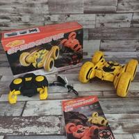 FUORISTRADA/STUNT CAR RADIOCOMANDATO E SNODABILE