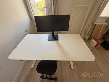 Scrivania Ikea BEKANT Motorizzata 160x80 cm