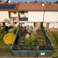 VILLA A SCHIERA A DALMINE