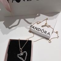 Collana originale Pandora con ciondolo a cuore