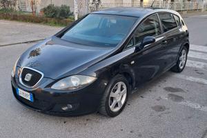 Seat leon  PREZZO NON TRATTABILE