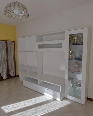 Mobile sala bianco venato stile moderno