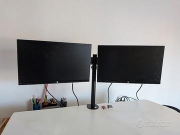 Coppia monitor con staffa
