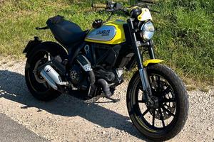 Ducati Scrambler Flat Track Pro