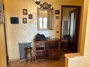 Cucina camera da letto salotto divani