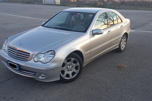 Mercedes C200 Kompressor (W203)