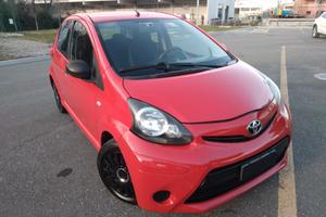 Toyota Aygo 1.0 12V VVT-i 5 porte Cool Soda Connec