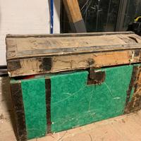 Forziere da restaurare