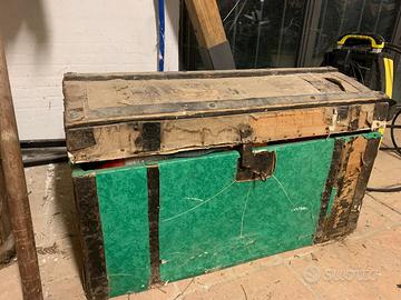 Forziere da restaurare