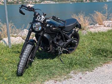 Ducati scrambler 800 icon dark