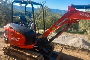 Escavatore cingolato Kubota KX030-4 q.li 35