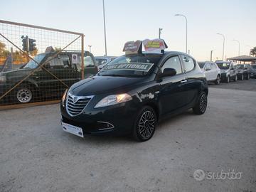 Lancia Ypsilon 1.2 69 CV 5 porte GPL Ecochic 30th 