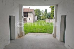 Semindipendente a Roveredo in Piano