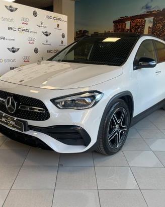 MERCEDES-BENZ GLA 200 d Auto Premium AMG *TETTO*