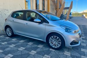 Peugeot 208 PureTech 82 5p. GPL Active