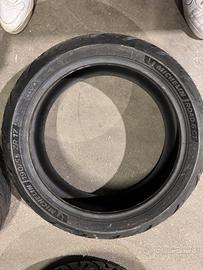 Pneumatico Michelin 190/55 ZR17 sportivo NUOVO