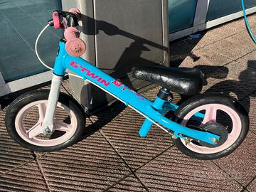 Bicicletta Btwin senza pedali