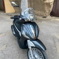 Piaggio Beverly 300