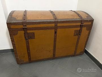 Cassapanca antica in legno – Baule vintage d’epoca