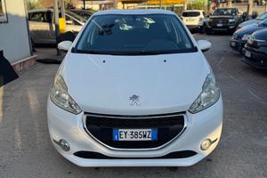 Peugeot 208 PureTech 82 5 porte Allure
