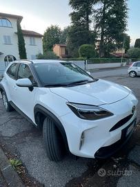 Toyota yaris cross full optional