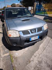 Nissan pick up