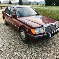 Mercedes w124 200E