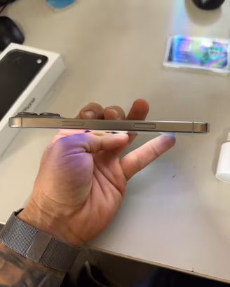 iPhone 16 pro max