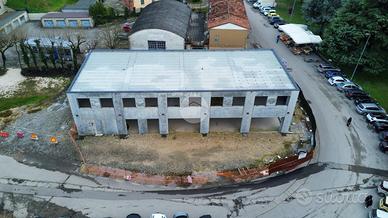 NEGOZIO A CASTIGLIONE DELLE STIVIERE