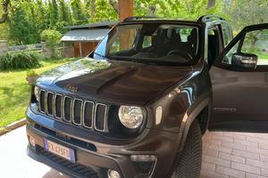 Renegade Jeep 4x4 longitude