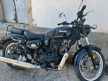 Benelli imperiale 400