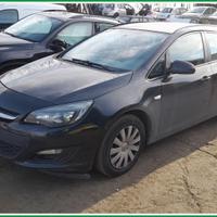 Ricambi Usati OPEL Astra J SW 2013