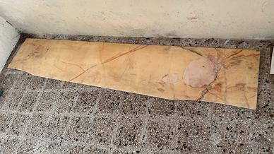 Piano in marmo