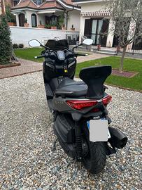 Yamaha XMax 400 del 2014
