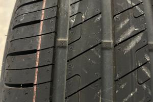 185/55 15 estive goodyear nuove