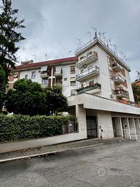 2 LOCALI A ROMA