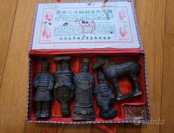 Set statuette cinesi esercito di terracotta