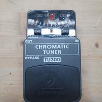 Accordatore cromatico Behringer TU300 