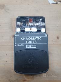 Accordatore cromatico Behringer TU300 