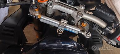 ricambi sportivi per FZ1 Fazer del 2007