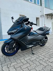 Yamaha T Max 560 - 2023