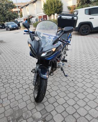 YAMAHA FAZER FZ6 2004