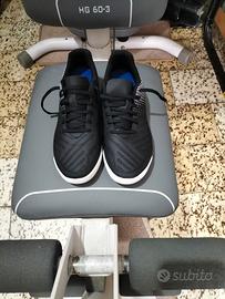 scarpe di calcio 