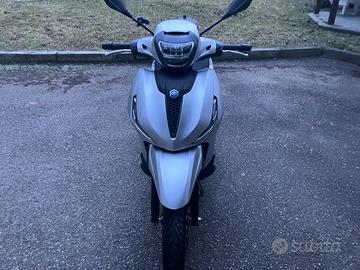 Piaggio Beverly 300 HPE S 2022