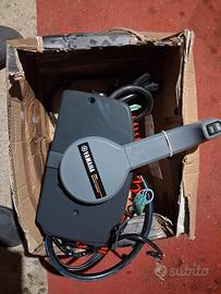 acceleratore Yamaha NUOVO mai montato 