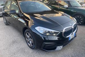 Bmw 116 116d 5p. Business Advantage