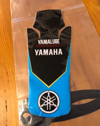 Adesivi per tenere 700