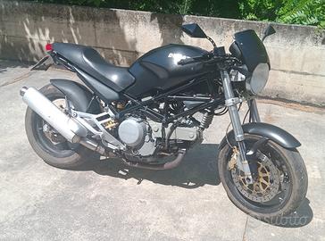 Ducati Monster 750